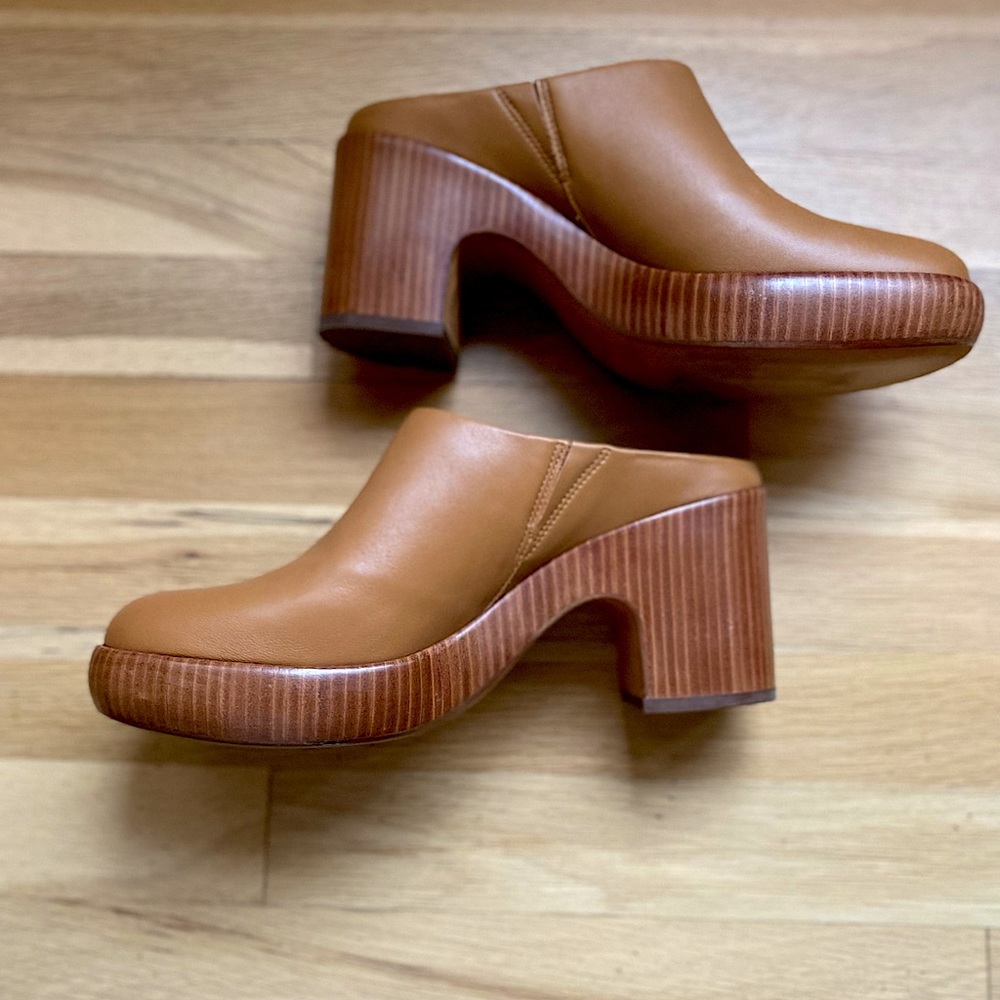 Vince Navina Leather Platform Clogs sz 9 (EUR 39)